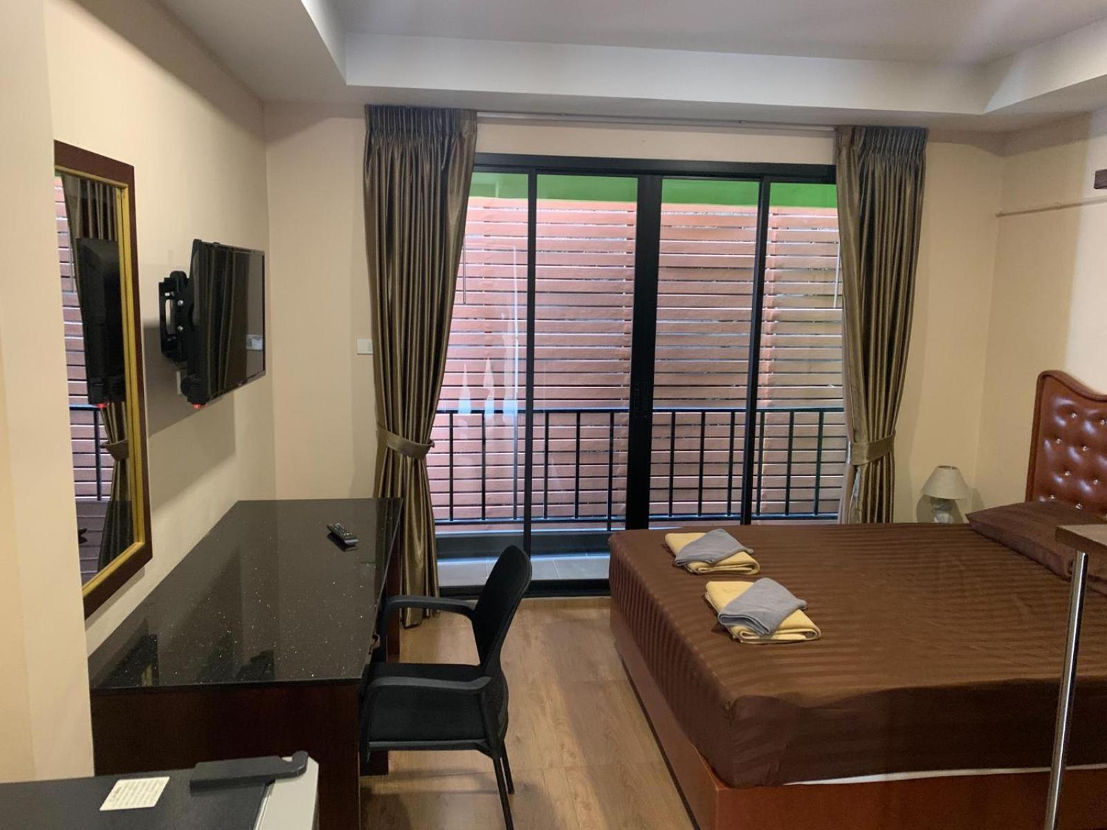 Smyrna Apartamento Pattaya Exterior foto